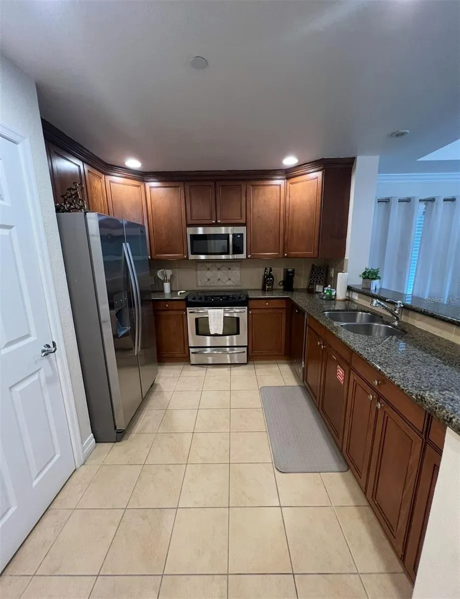 7612 CABANA COURT #101 Reunion, FL 34747