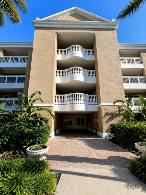 7612 CABANA COURT #101