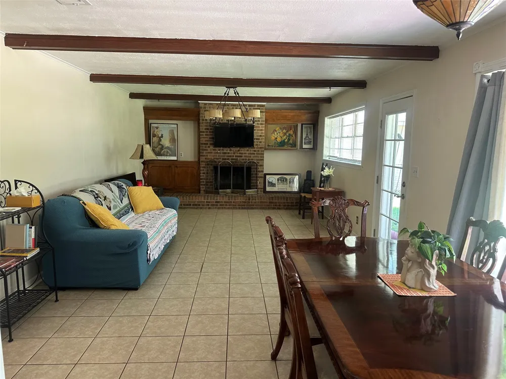 7306 Camelback Drive Shreveport, LA 71105