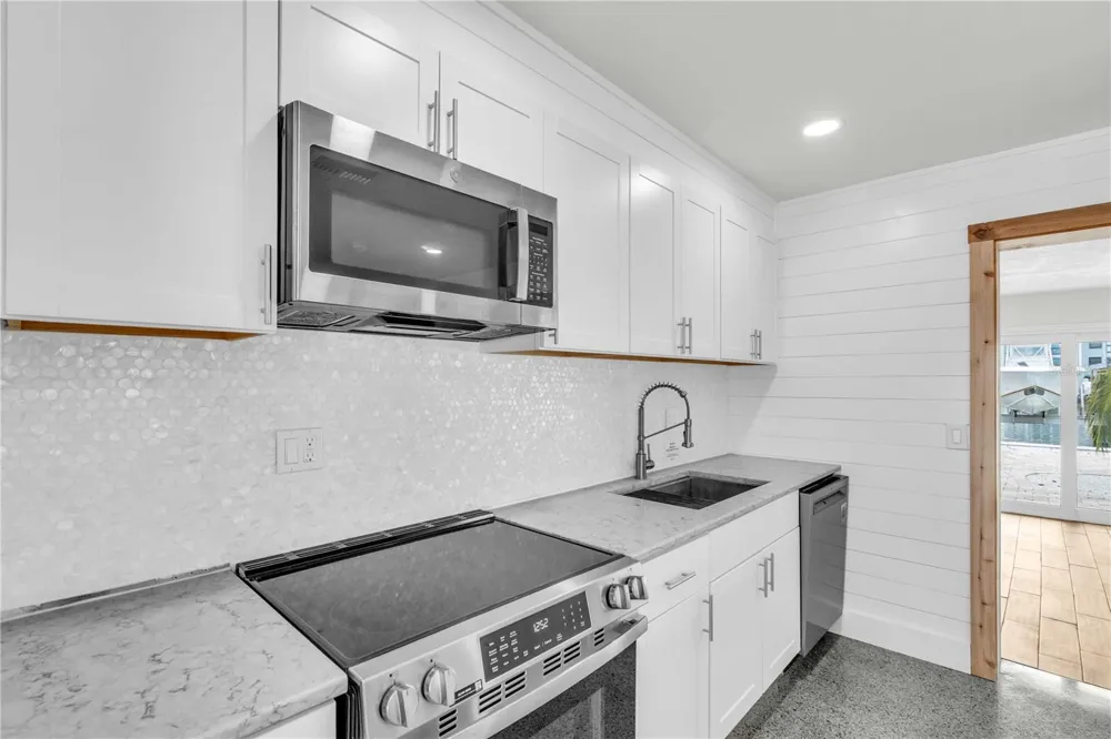 349 BAHIA VISTA DRIVE Indian Rocks Beach, FL 33785