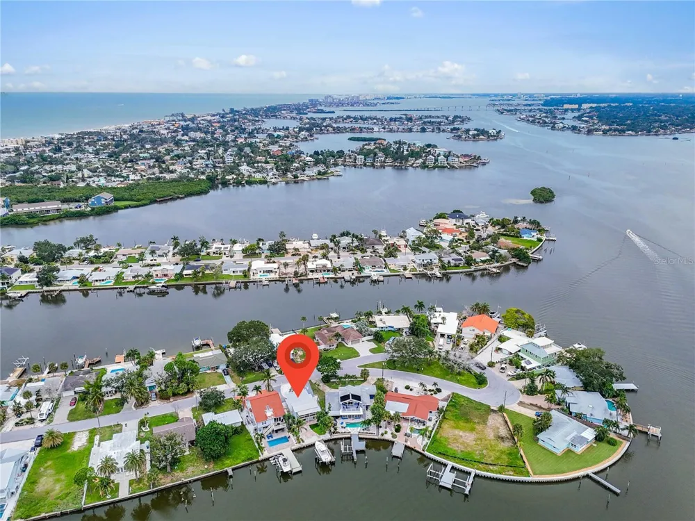 349 BAHIA VISTA DRIVE Indian Rocks Beach, FL 33785