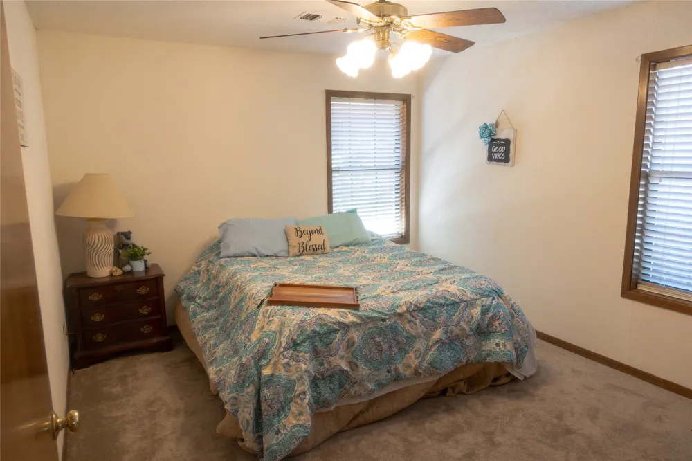 3225 Terrier Hill Lane Brenham, TX 77833