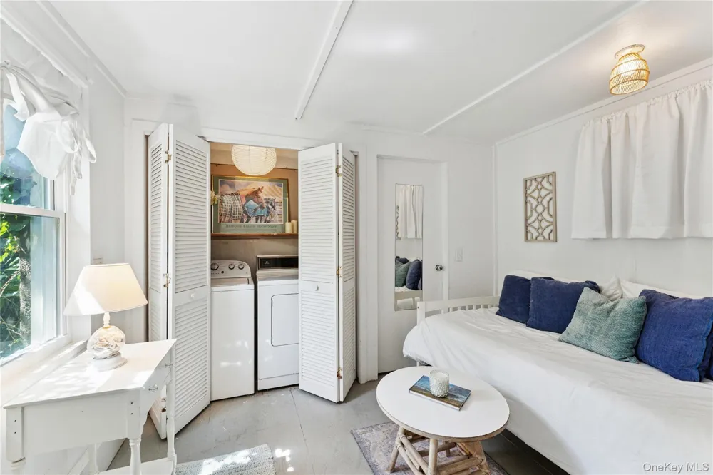 36 Lamb Avenue Quogue, NY 11959