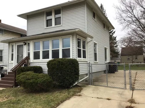 214 Detroit Street