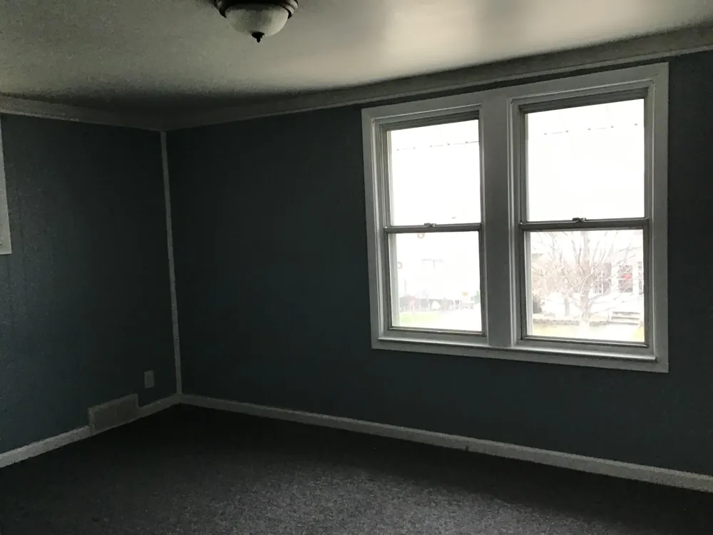 214 Detroit Street Trenton, MI 48183