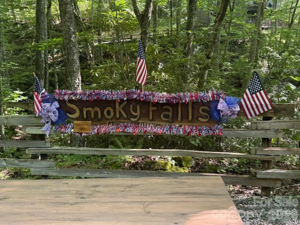 720 Autumn Drive Maggie Valley, NC 28751