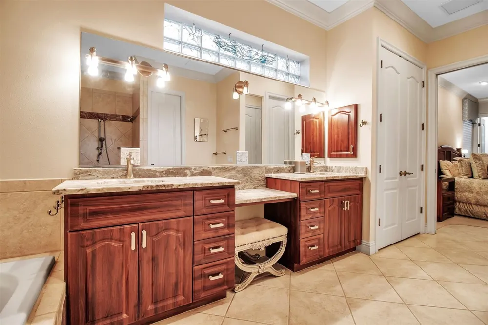 21 BAYHEAD LANE Osprey, FL 34229