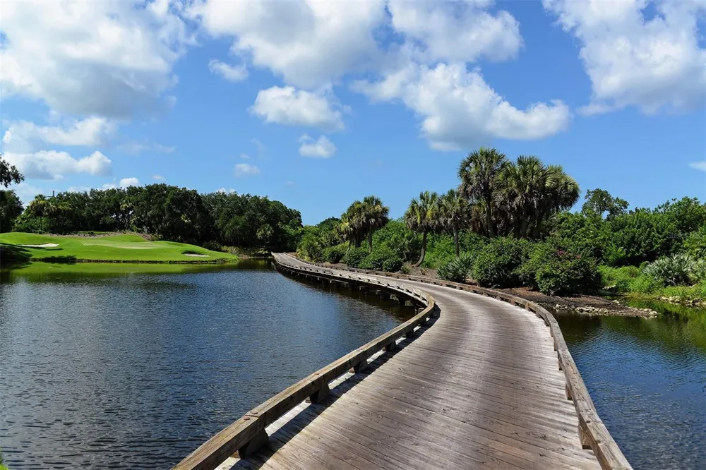 21 BAYHEAD LANE Osprey, FL 34229