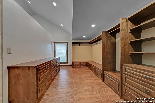 9560 old colony line Dale, TX 78616