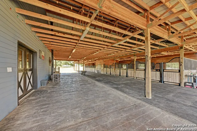 9560 old colony line Dale, TX 78616