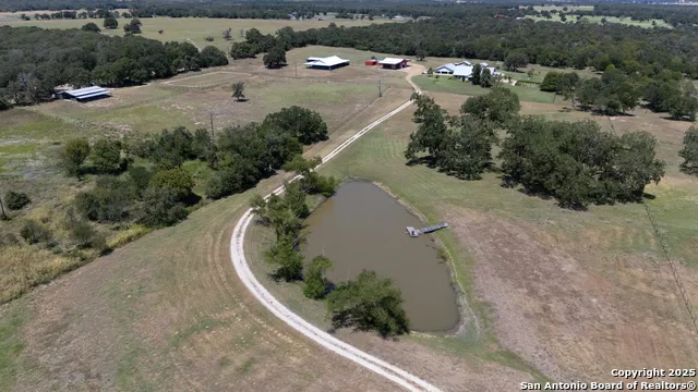 9560 old colony line Dale, TX 78616