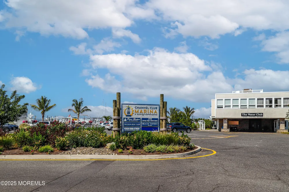 1 Channel Drive #1705 Monmouth Beach, NJ 07750