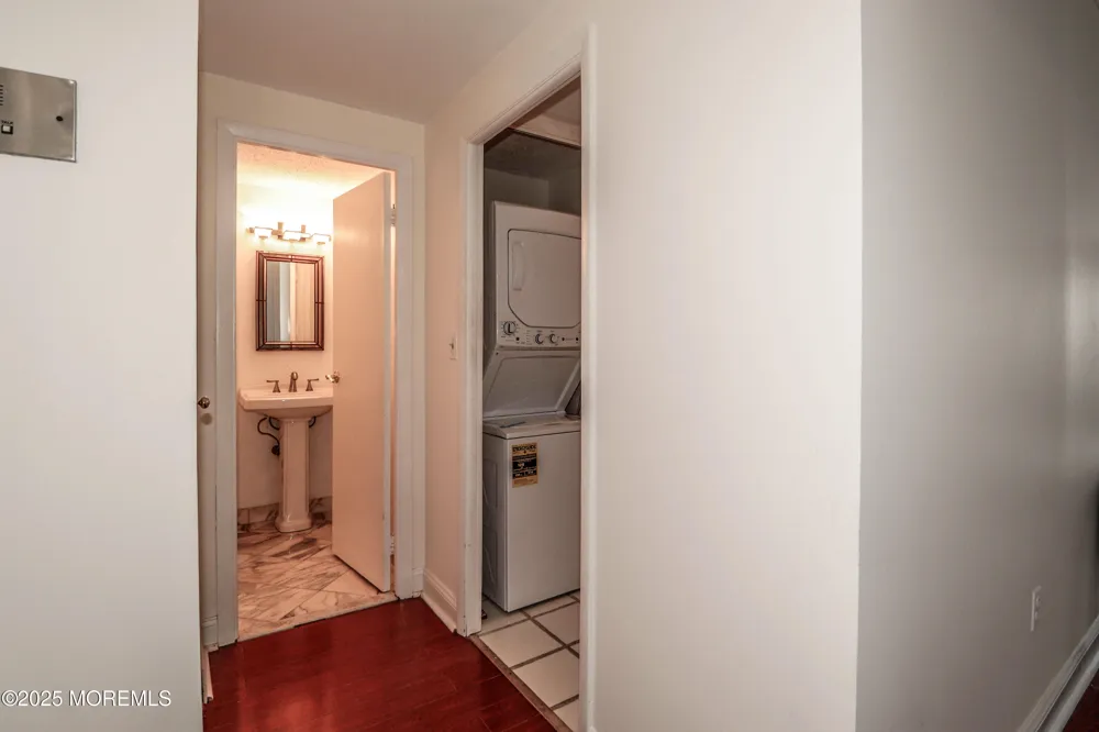 1 Channel Drive #1705 Monmouth Beach, NJ 07750