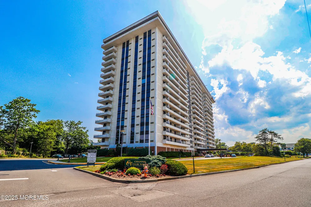 1 Channel Drive #1705 Monmouth Beach, NJ 07750