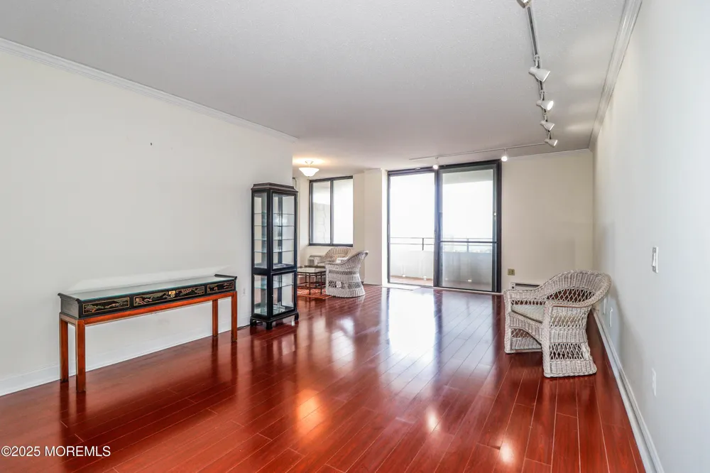 1 Channel Drive #1705 Monmouth Beach, NJ 07750