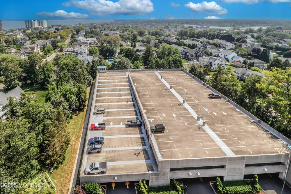 1 Channel Drive #1705 Monmouth Beach, NJ 07750