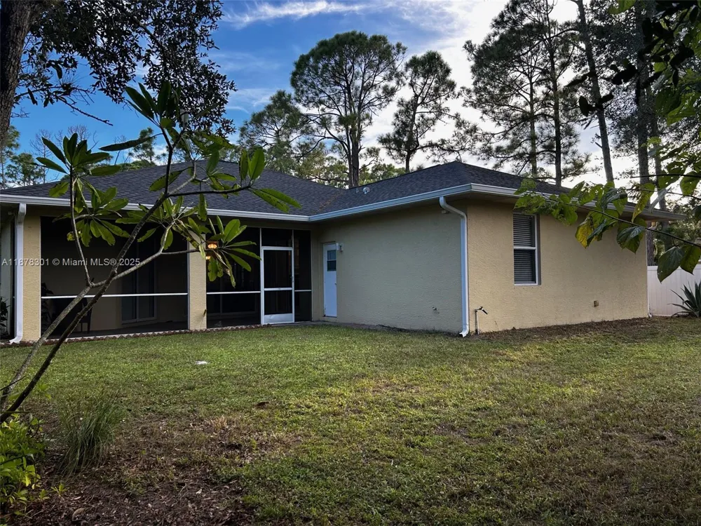 3894 Roderigo North Port, FL 34286