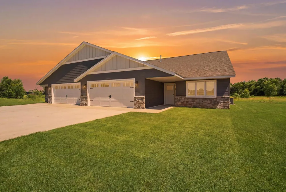 381 Old Glory Drive NE Alexandria, MN 56308