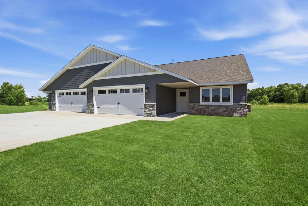 381 Old Glory Drive NE Alexandria, MN 56308