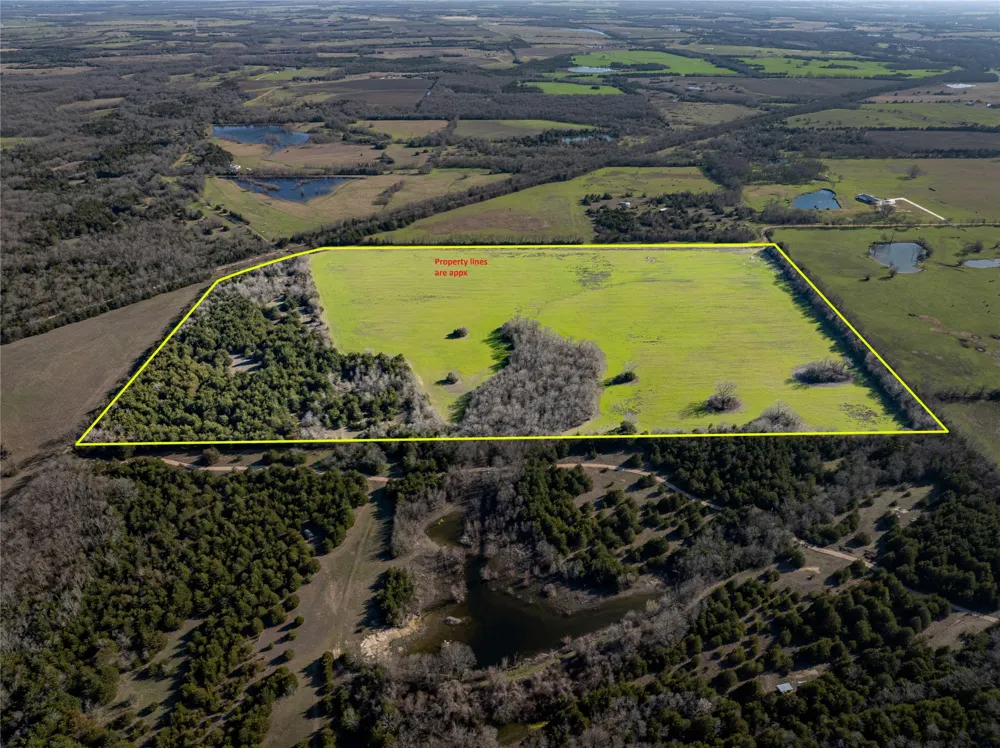 1500 County Road 24800 Road Roxton, TX 75477