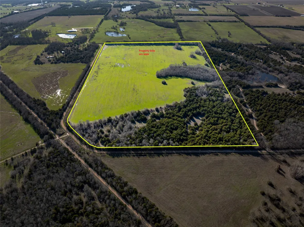 1500 County Road 24800 Road Roxton, TX 75477