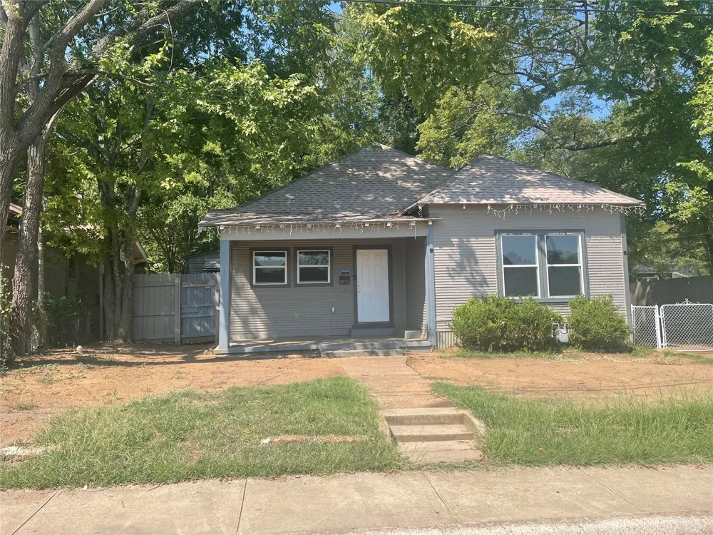 233 10th Street NE Paris, TX 75460
