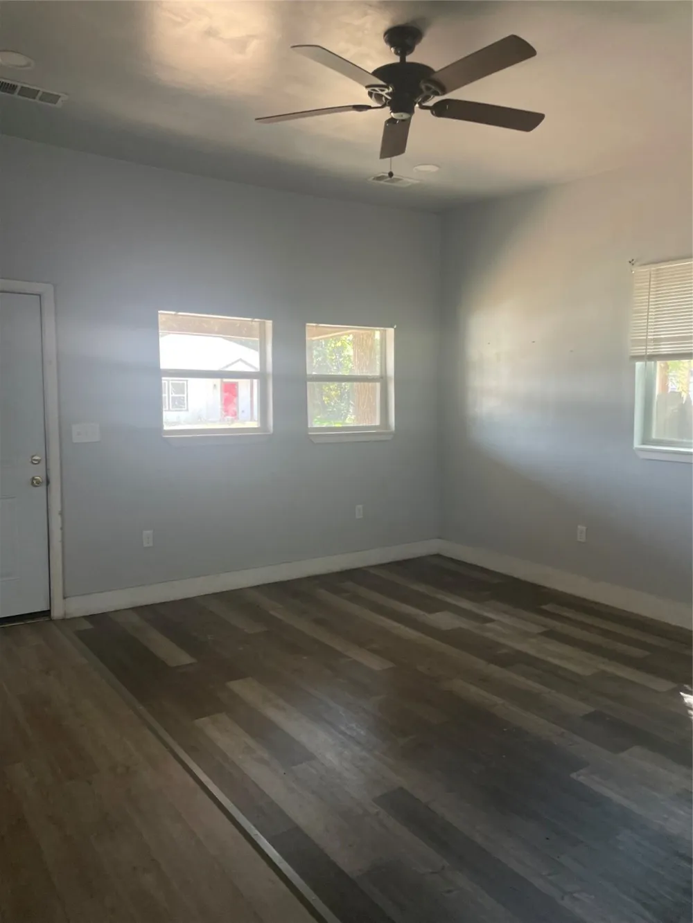 233 10th Street NE Paris, TX 75460