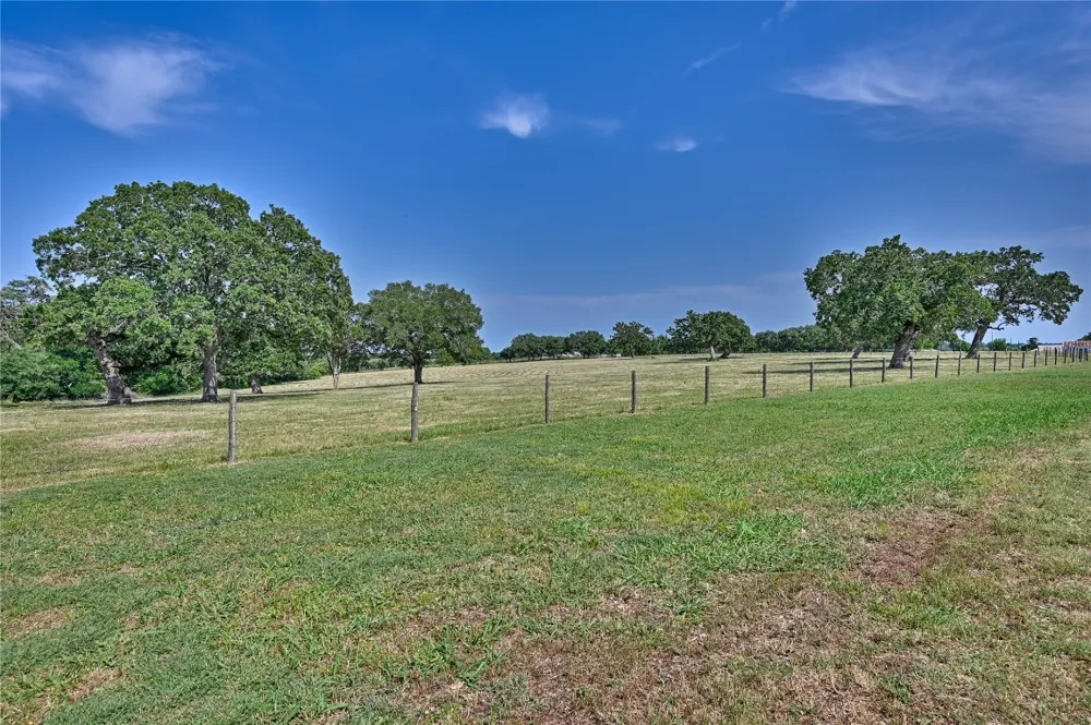 2120 Hohenwalde School Road Brenham, TX 77833