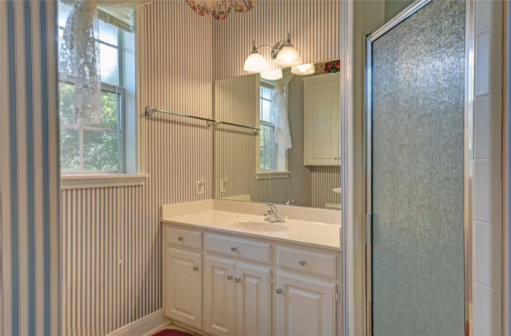 2120 Hohenwalde School Road Brenham, TX 77833
