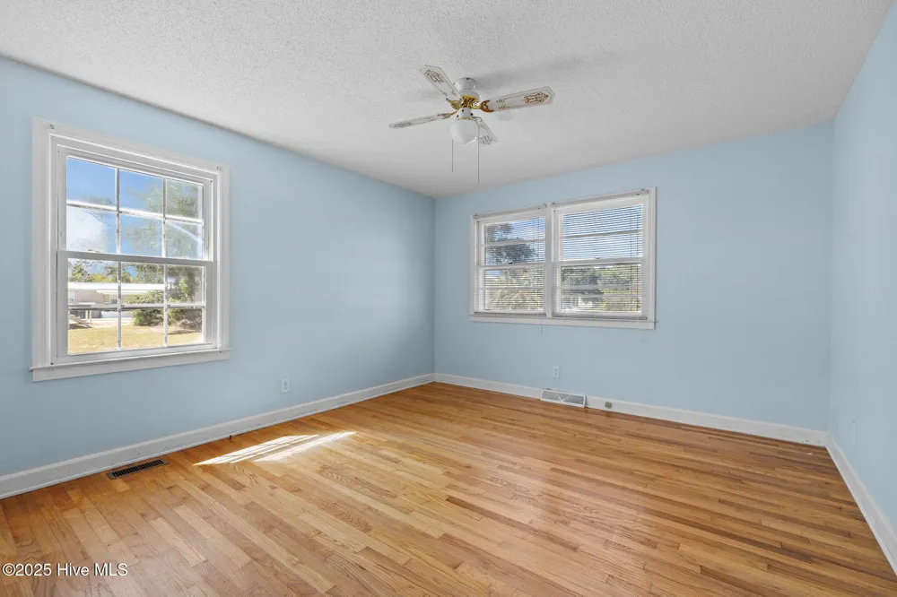 124 Stewart Road Harkers Island, NC 28531
