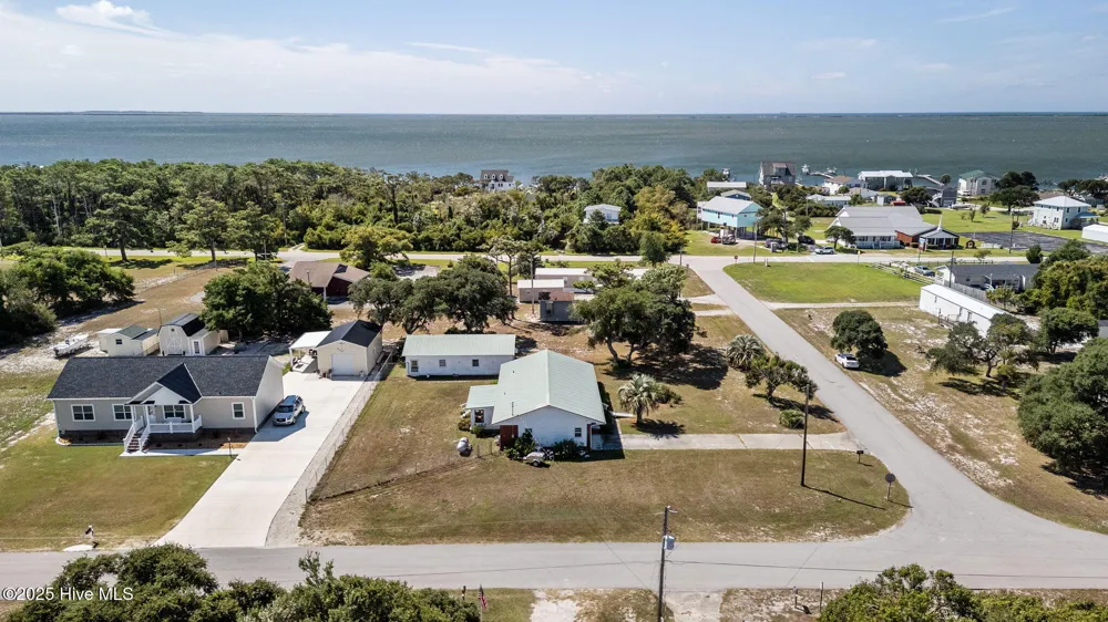 124 Stewart Road Harkers Island, NC 28531
