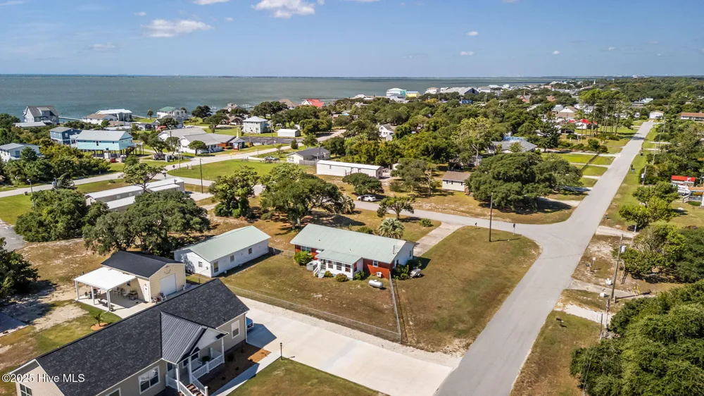 124 Stewart Road Harkers Island, NC 28531