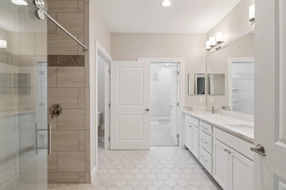 1160 Lochaven Circle Hillsdale, MI 49242