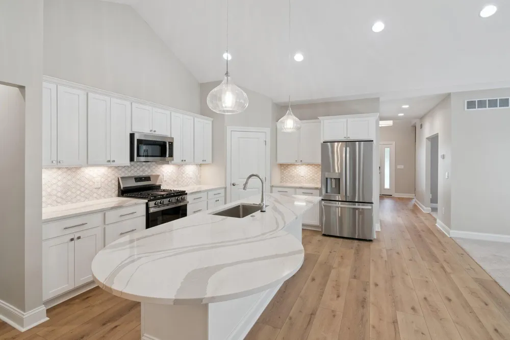 1160 Lochaven Circle Hillsdale, MI 49242