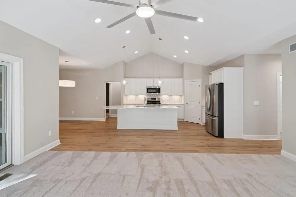 1160 Lochaven Circle Hillsdale, MI 49242