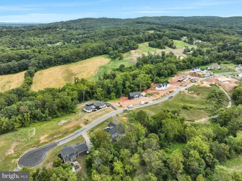 SCARLET OAK DRIVE