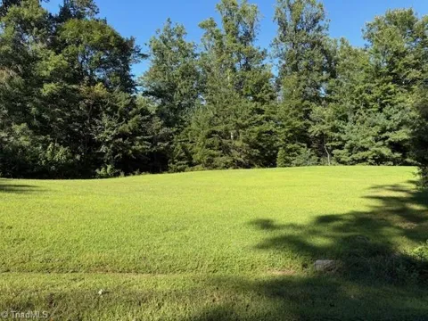 52 Chestnut Mountain Farms Parkway