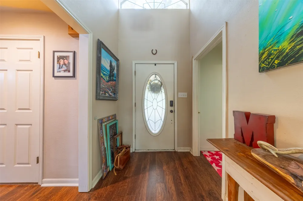 704 E 16th Street Cameron, TX 76520