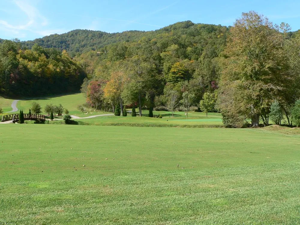 Country Club Drive, # 7 Whittier, NC 28789