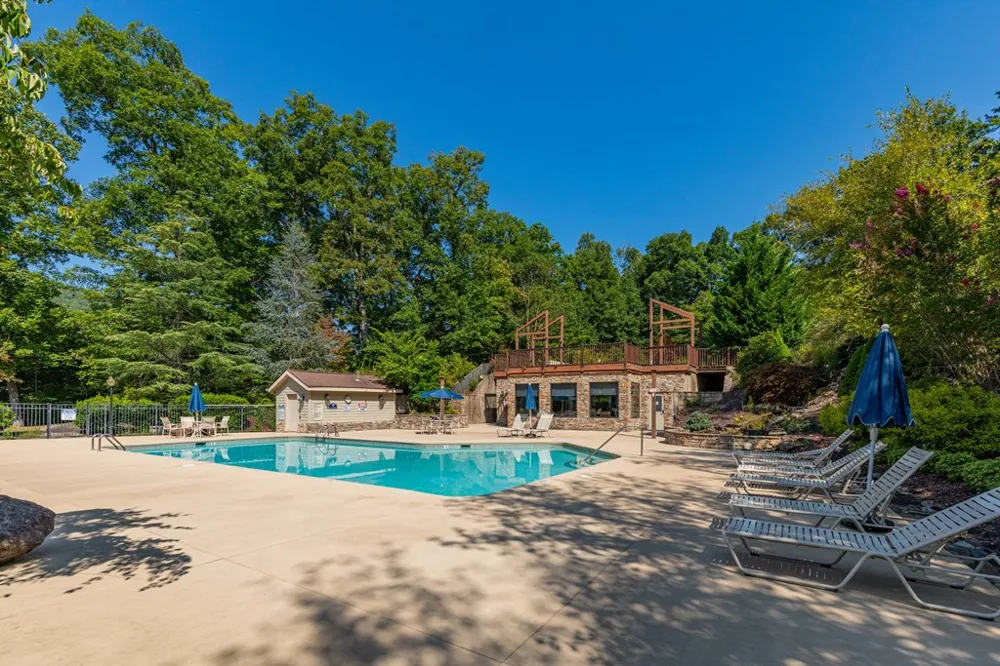 Country Club Drive, # 7 Whittier, NC 28789