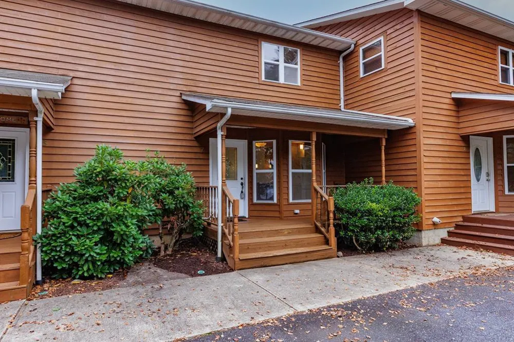 Country Club Drive, # 7 Whittier, NC 28789