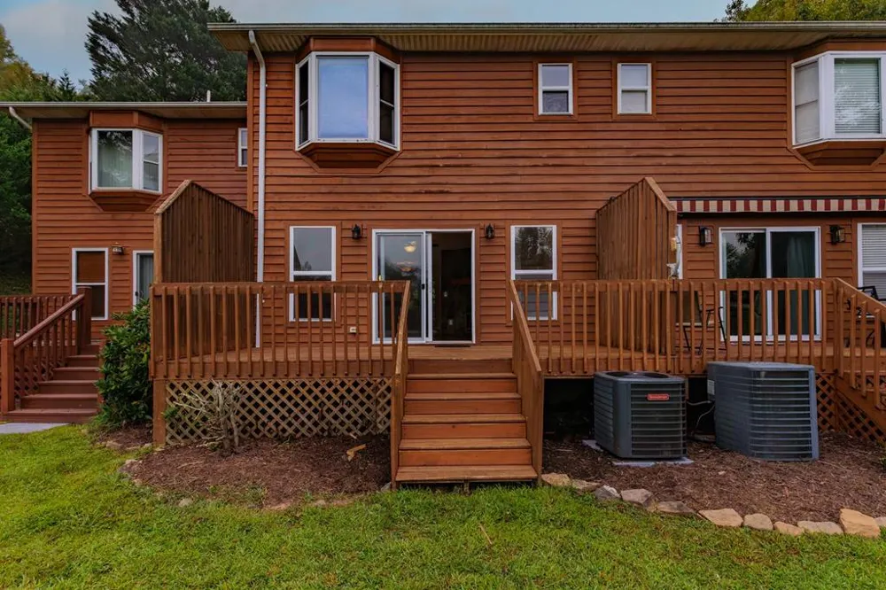 Country Club Drive, # 7 Whittier, NC 28789