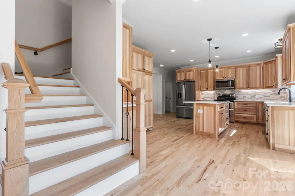 2366 W Paradise Harbor Drive Connelly Springs, NC 28612
