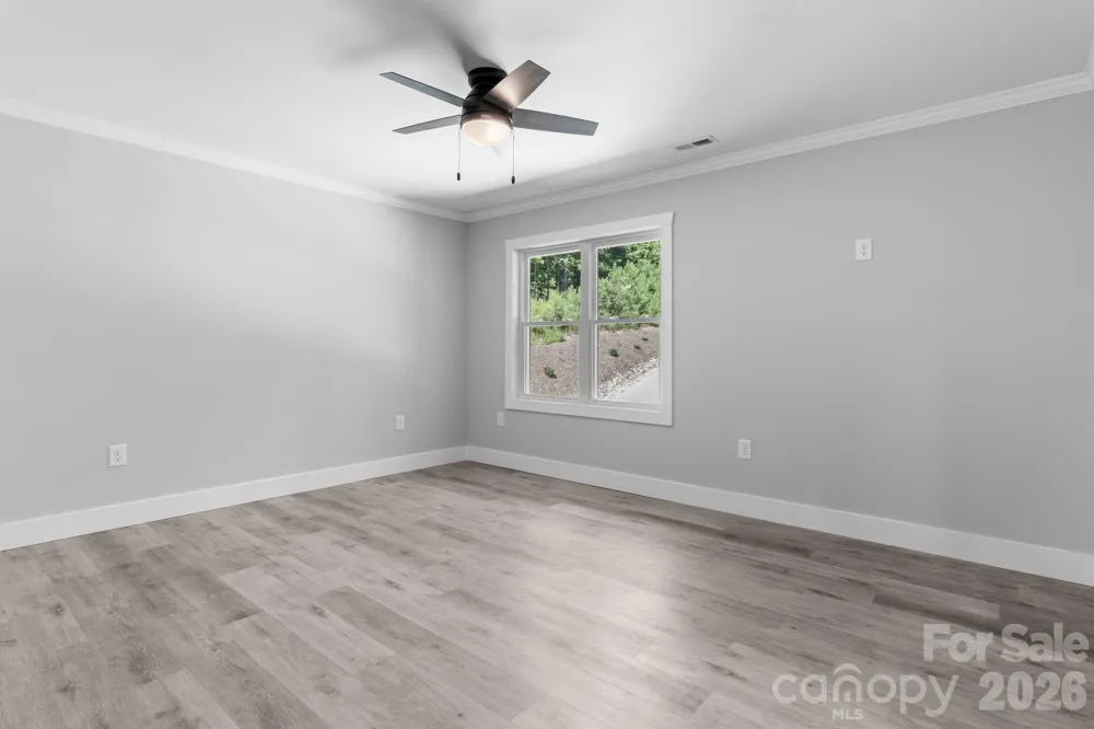 2366 W Paradise Harbor Drive Connelly Springs, NC 28612