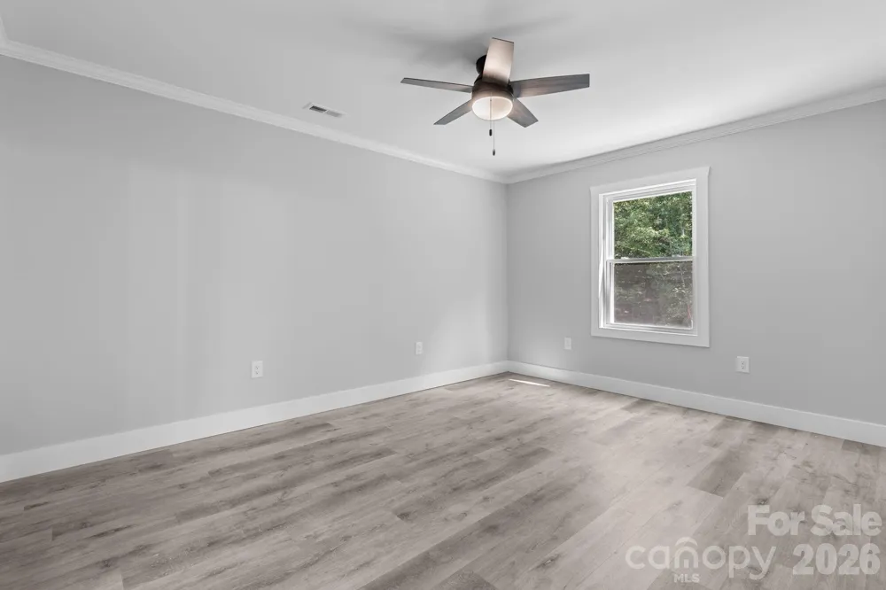 2366 W Paradise Harbor Drive Connelly Springs, NC 28612
