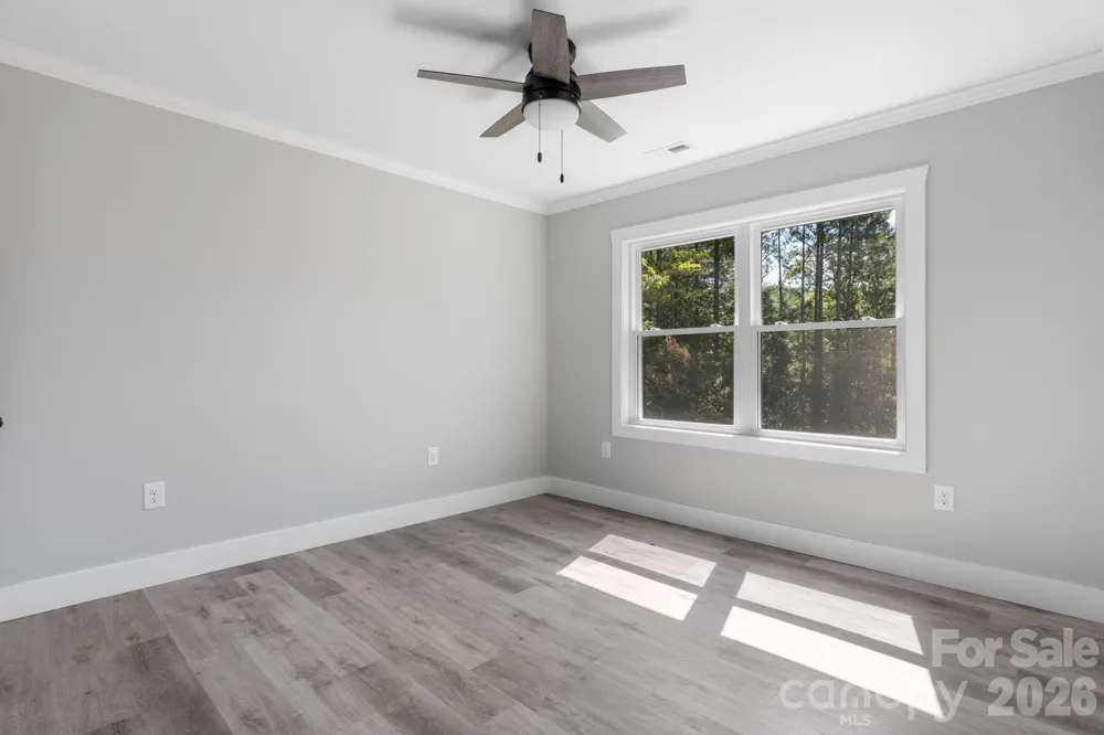 2366 W Paradise Harbor Drive Connelly Springs, NC 28612