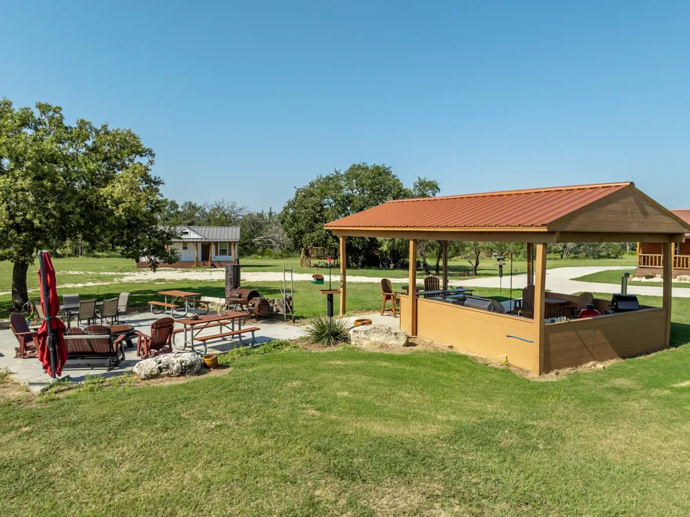 2977 Fm 1241 Purmela, TX 76566