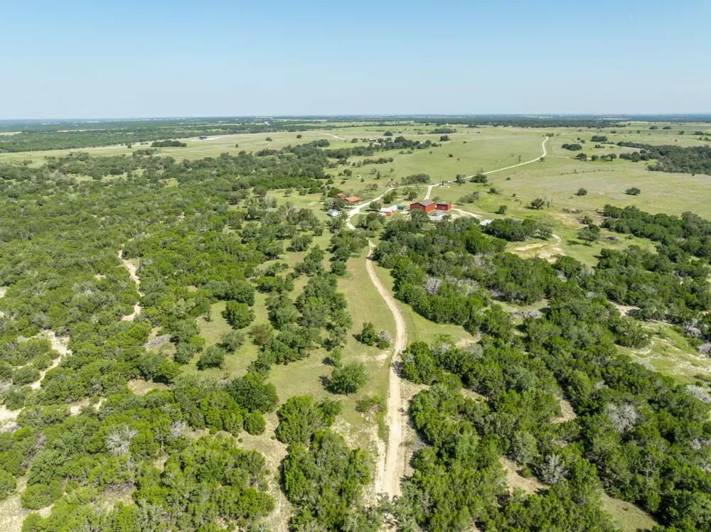 2977 Fm 1241 Purmela, TX 76566