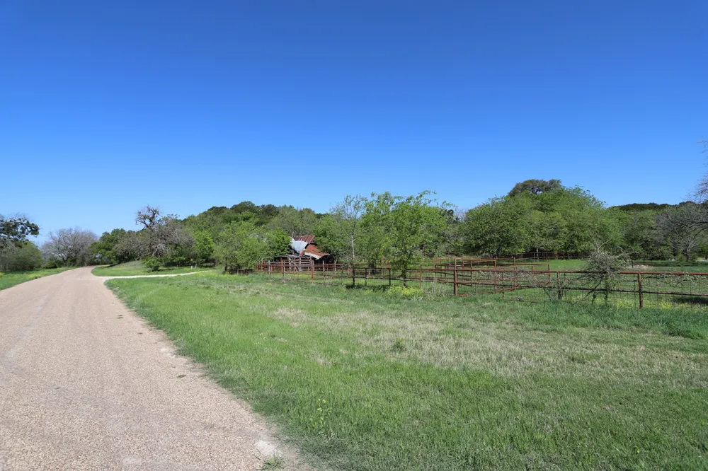 Oglesby Neff Park Road Moody, TX 76557
