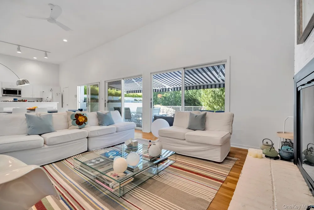 30 Pheasant Run Quogue, NY 11959